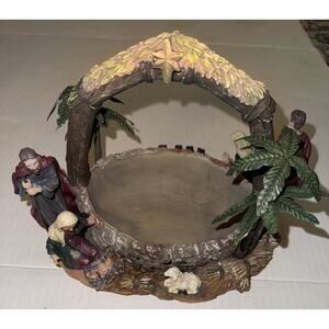 Nativity Center Piece Basket Mary Joseph Baby Jesus Lamb Kirklands 2002